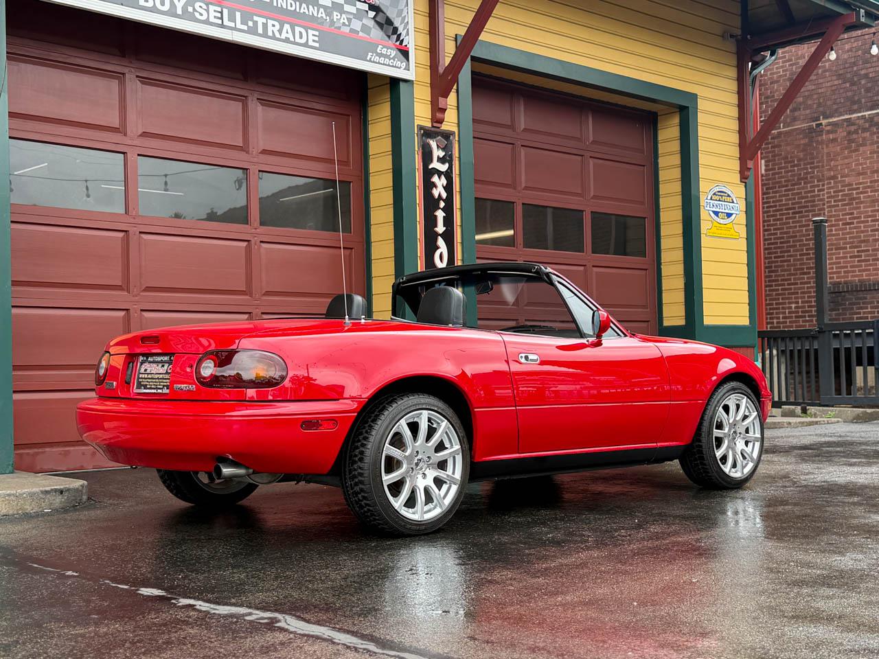 Mazda MX-5 Miata Base 1990