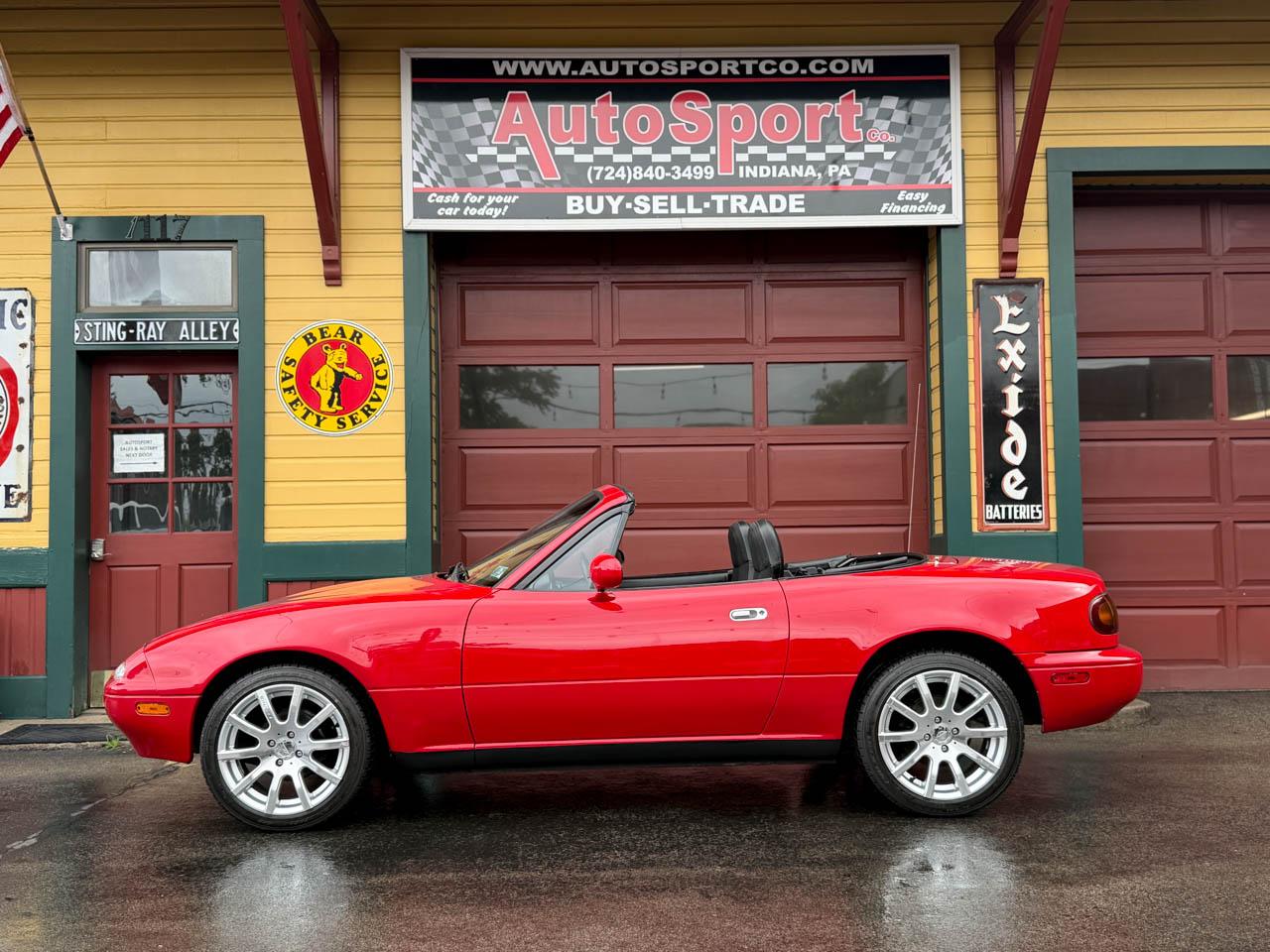 Mazda MX-5 Miata Base 1990
