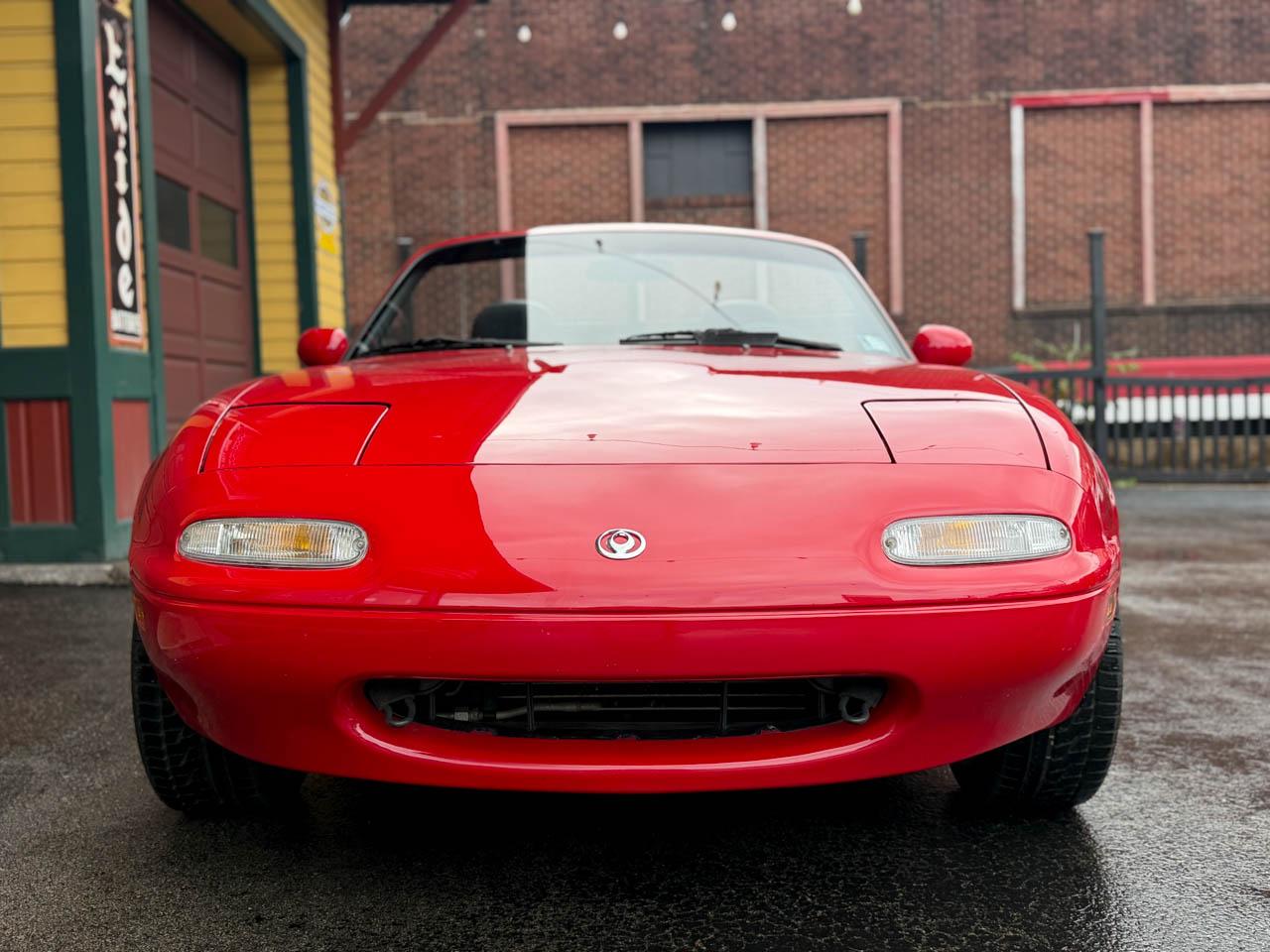 Mazda MX-5 Miata Base 1990
