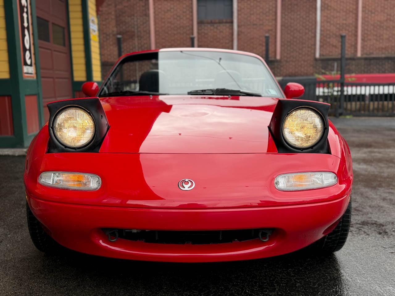 Mazda MX-5 Miata Base 1990