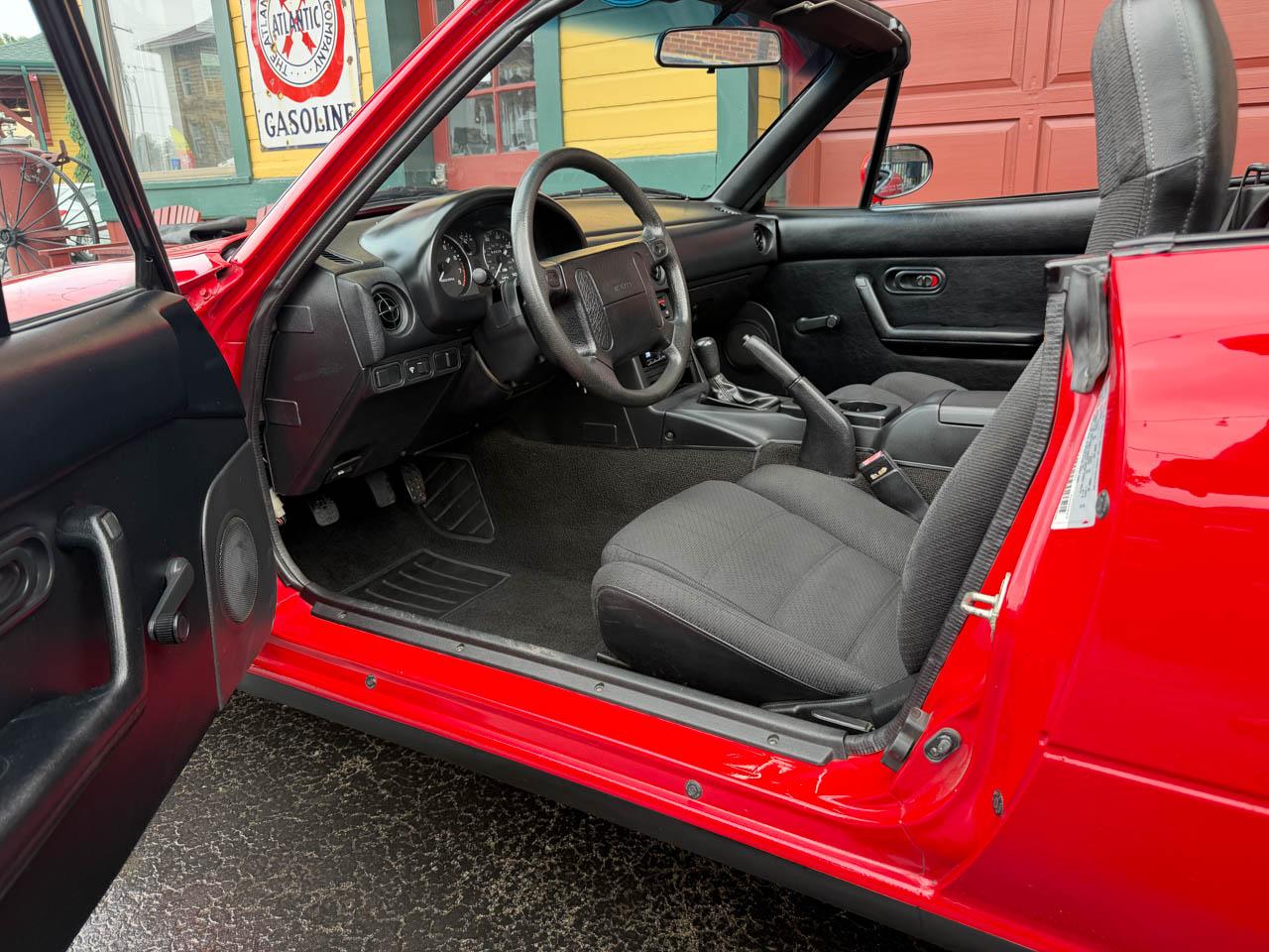 Mazda MX-5 Miata Base 1990
