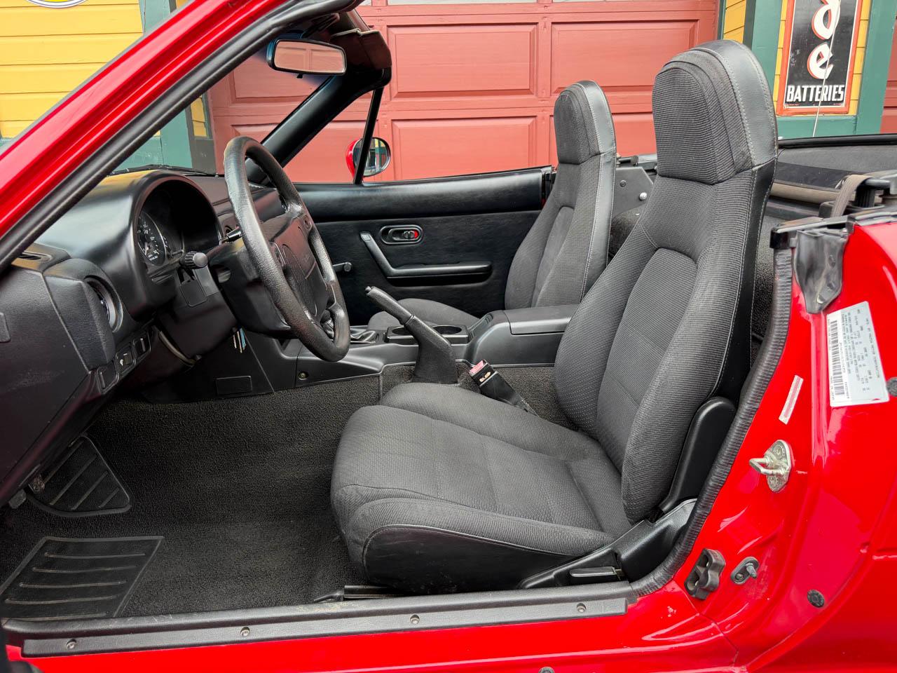 Mazda MX-5 Miata Base 1990