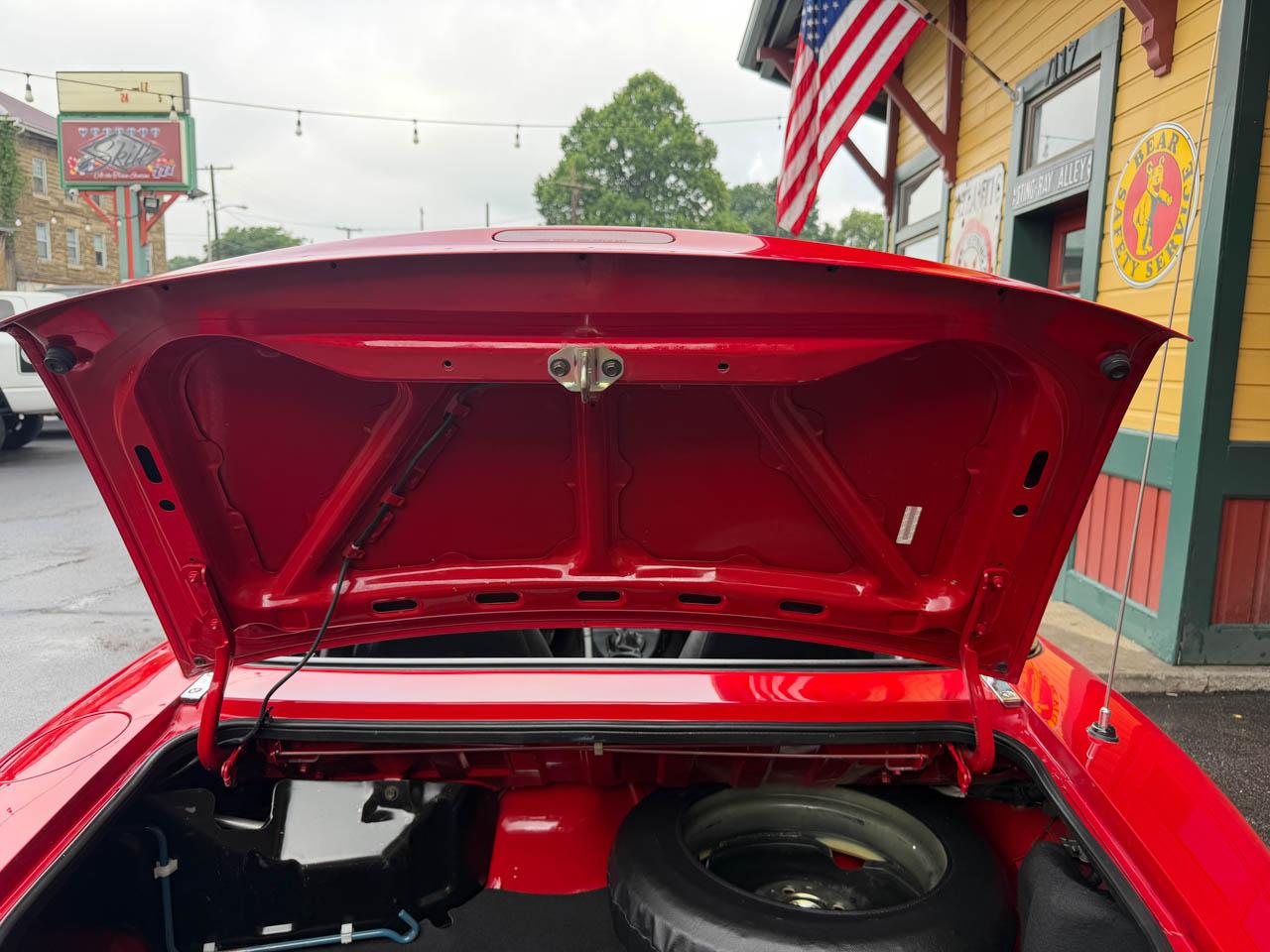 Mazda MX-5 Miata Base 1990