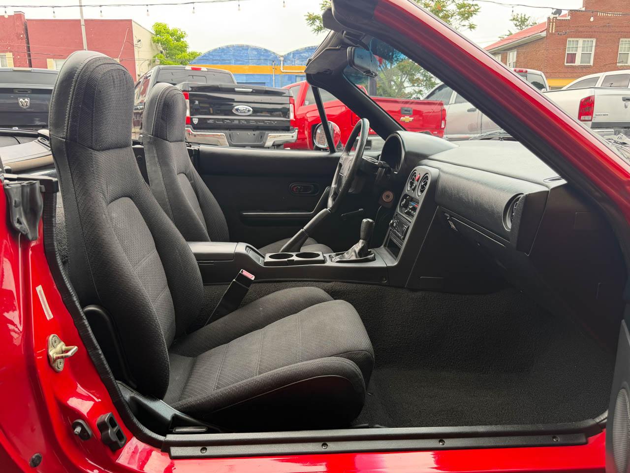 Mazda MX-5 Miata Base 1990