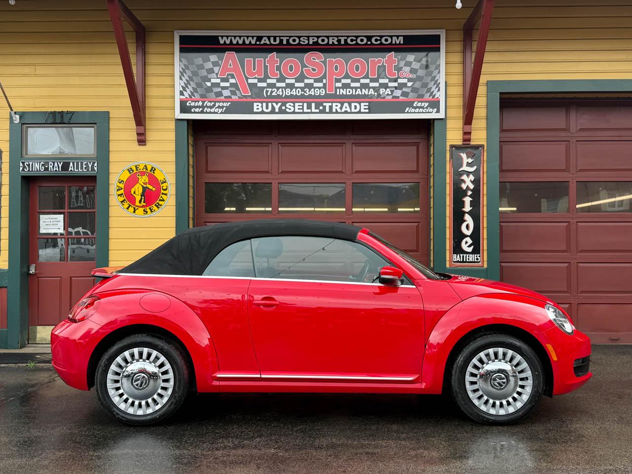 Volkswagen Beetle 2.5L Convertible 2013