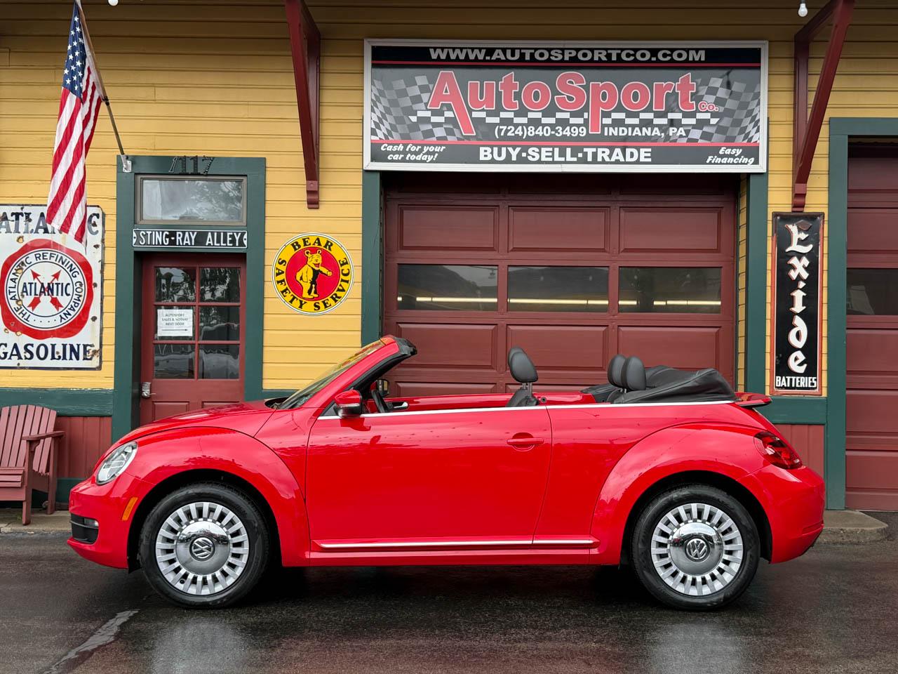 Volkswagen Beetle 2.5L Convertible 2013