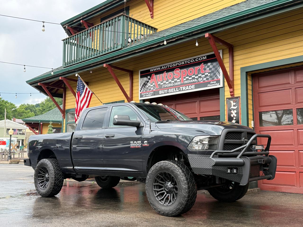 2017 RAM 2500 Tradesman Crew Cab SWB 4WD