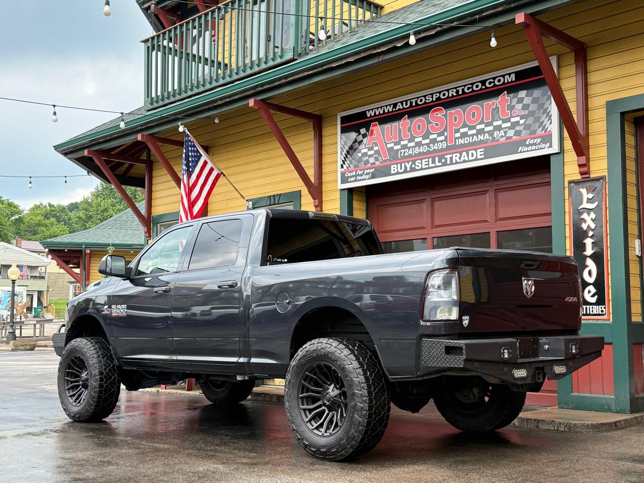 RAM 2500 Tradesman Crew Cab SWB 4WD 2017