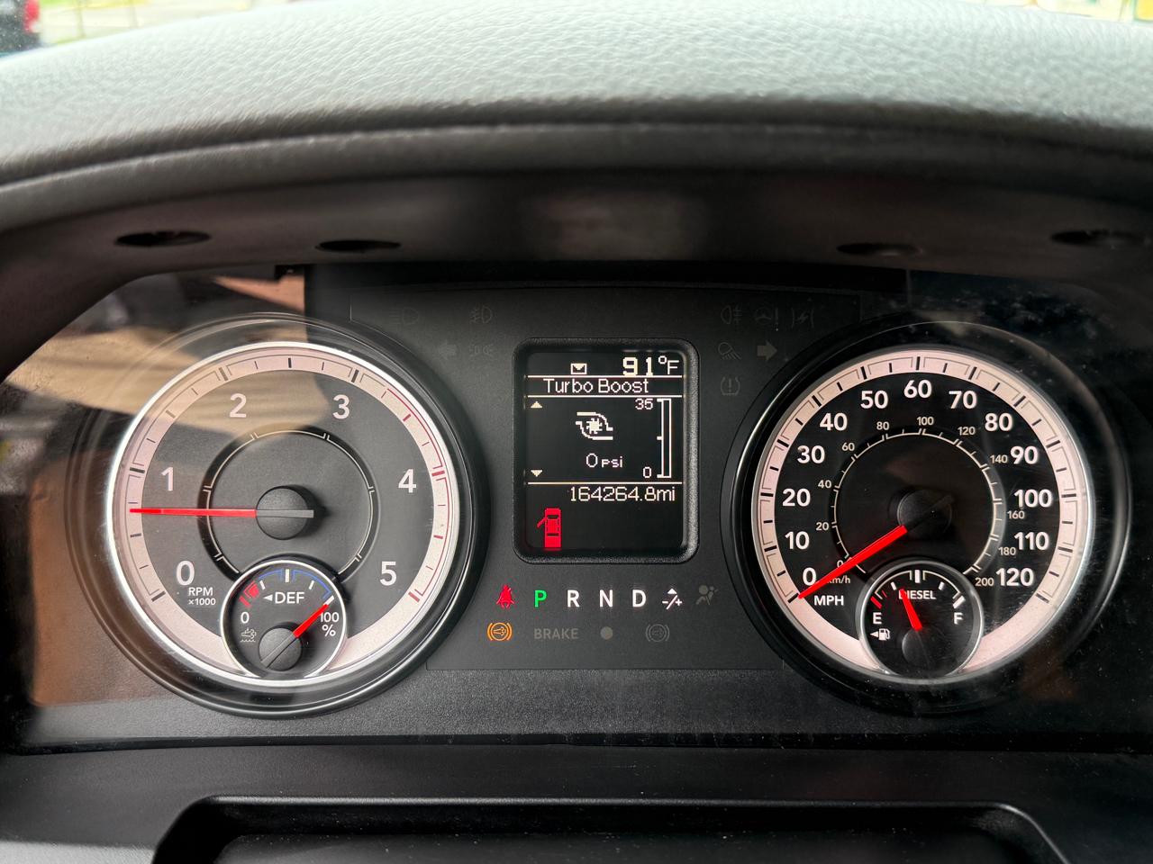 RAM 2500 Tradesman Crew Cab SWB 4WD 2017