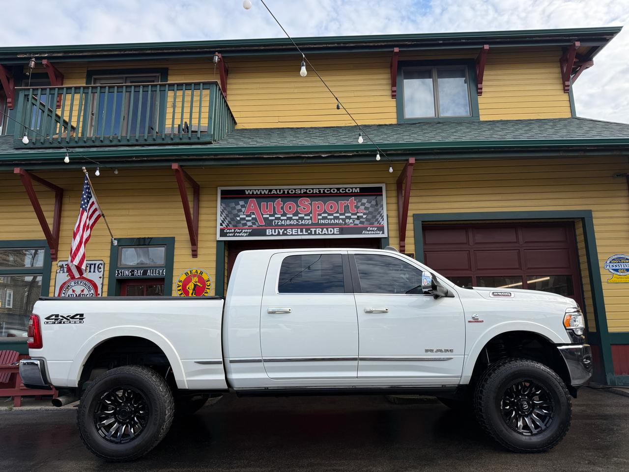 RAM 2500 Limited Mega Cab 4WD 2019