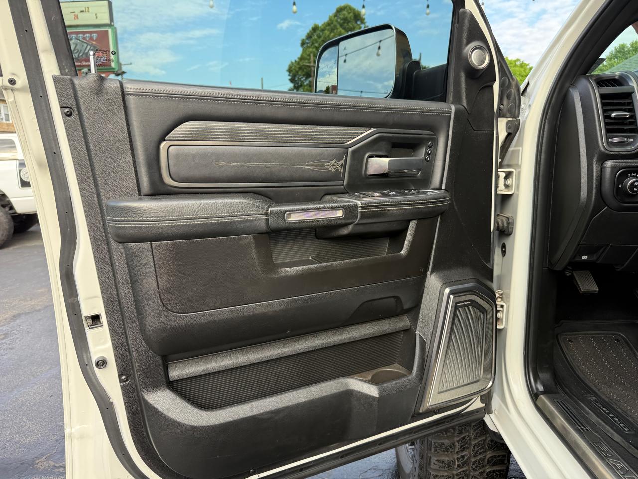 RAM 2500 Limited Mega Cab 4WD 2019