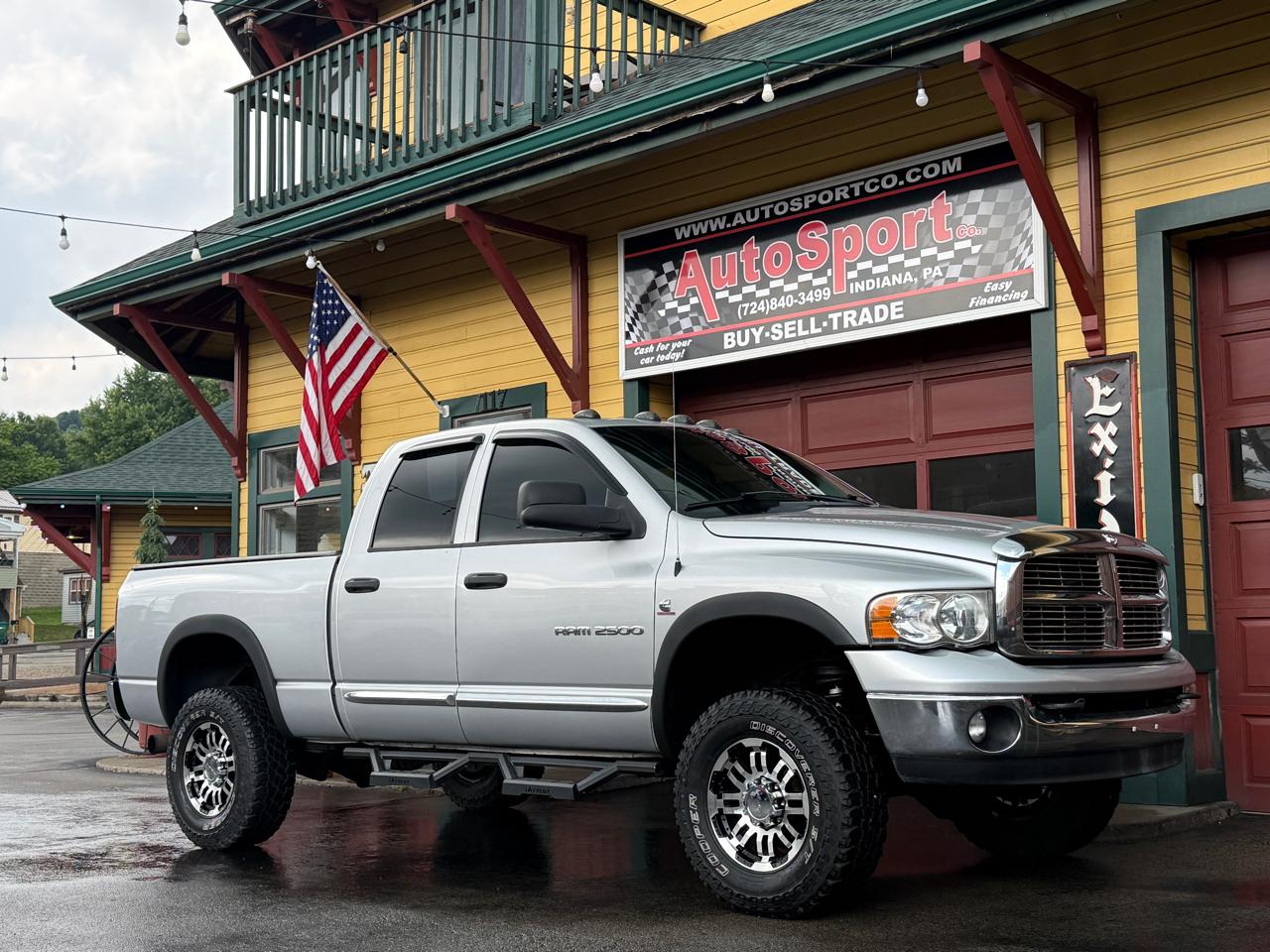 Dodge Ram 2500 4WD Crew Cab 149" Laramie 2005