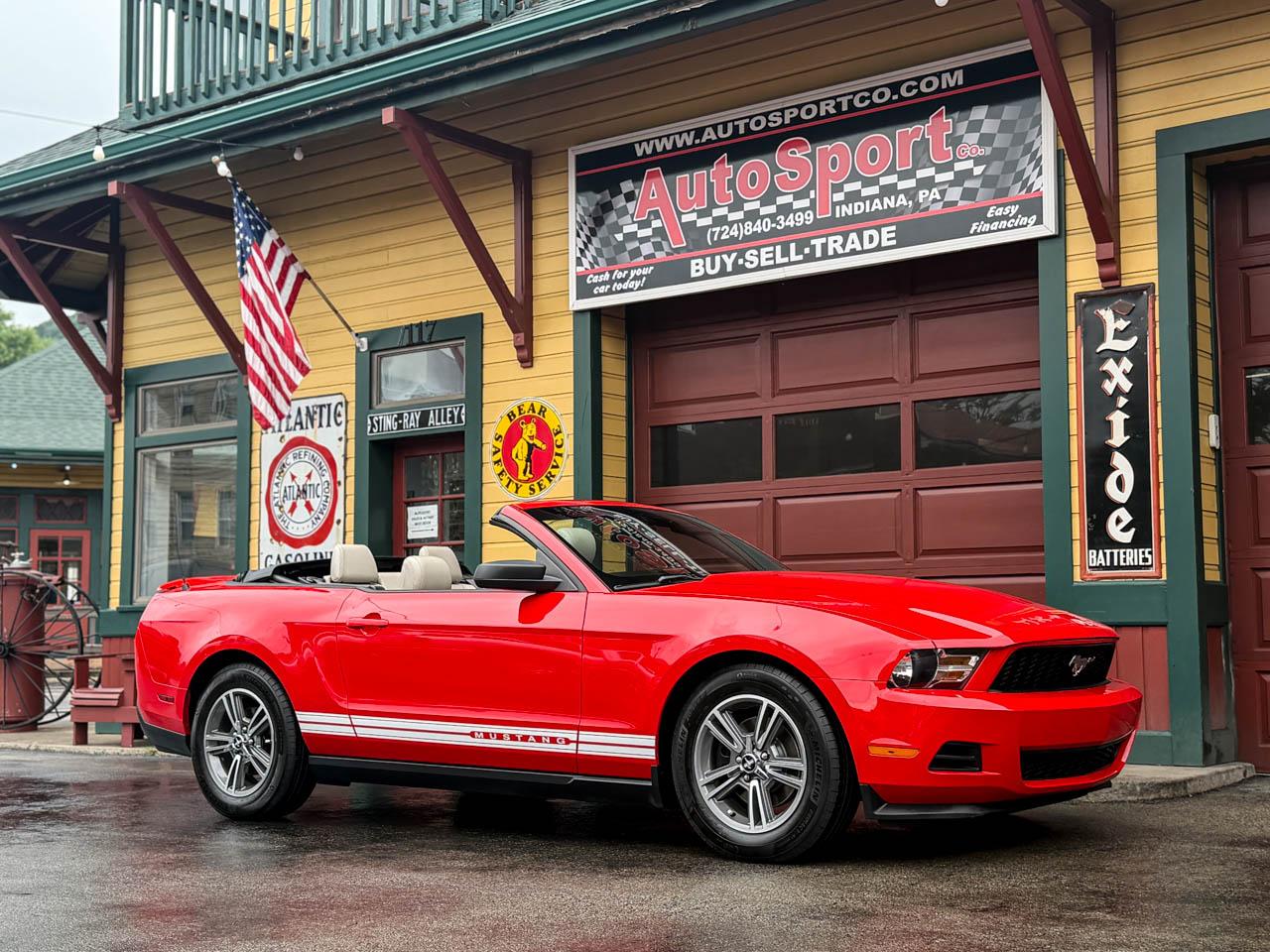 2012 Ford Mustang V6 Premium Convertible