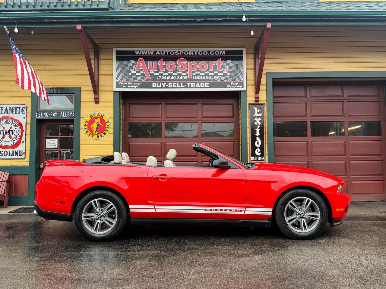 Ford Mustang V6 Premium Convertible 2012