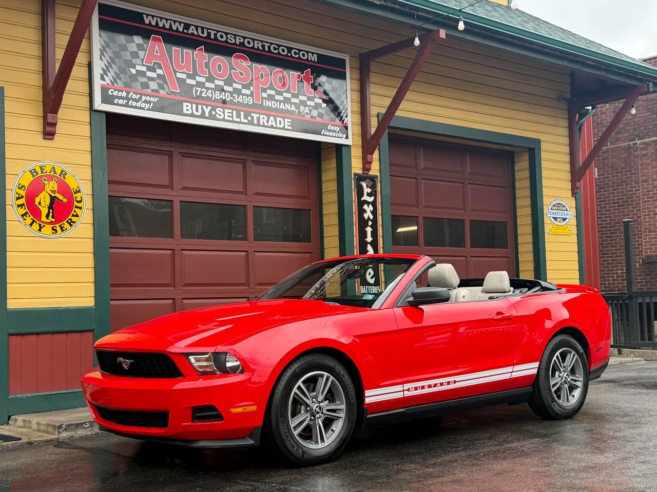 Ford Mustang V6 Premium Convertible 2012