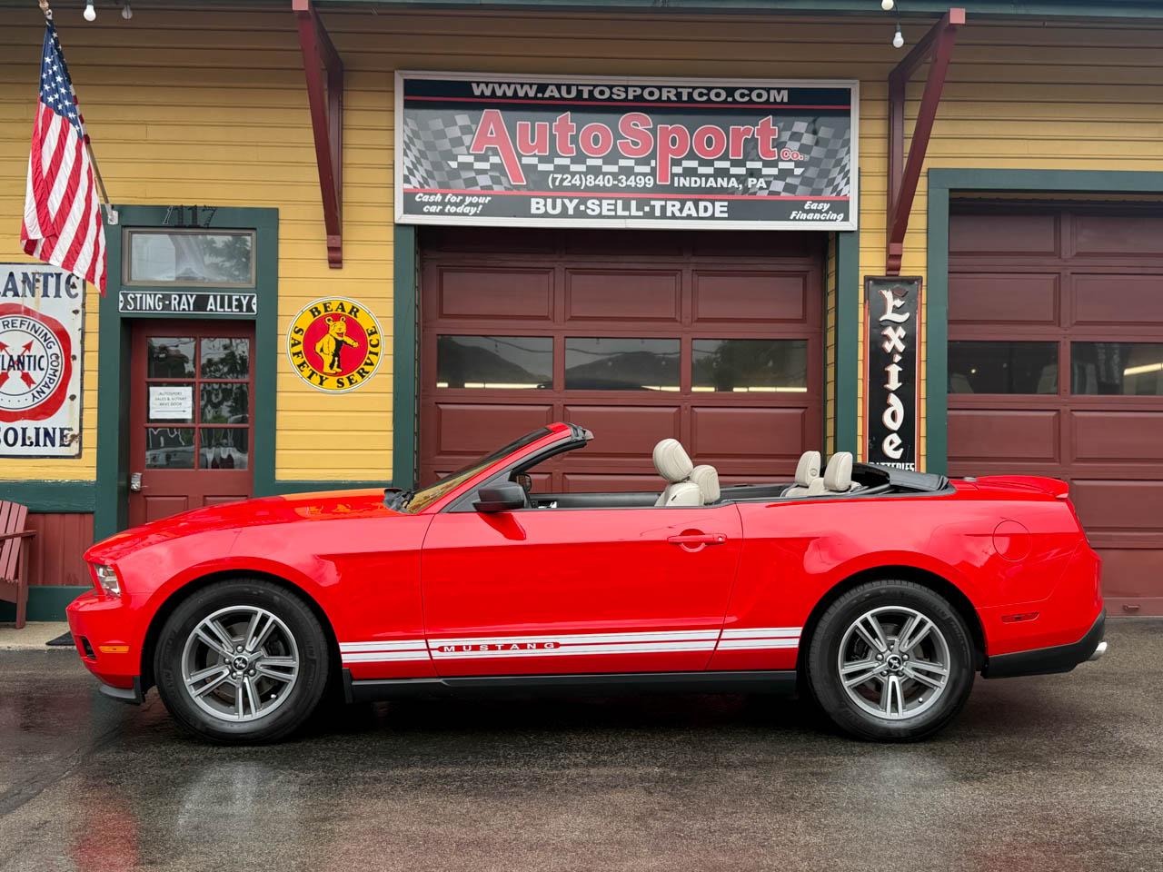 Ford Mustang V6 Premium Convertible 2012