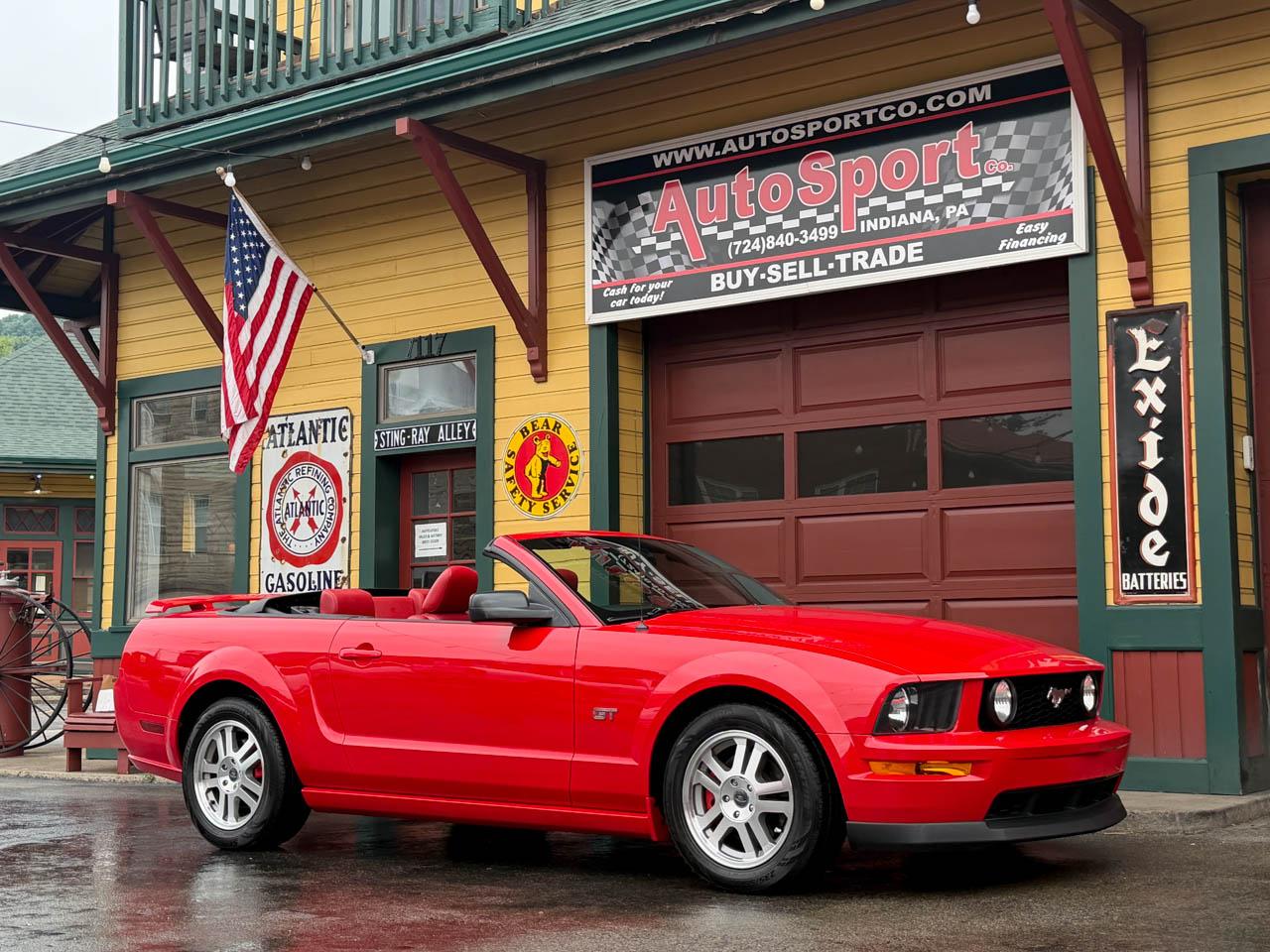 2005 Ford Mustang GT Premium Convertible