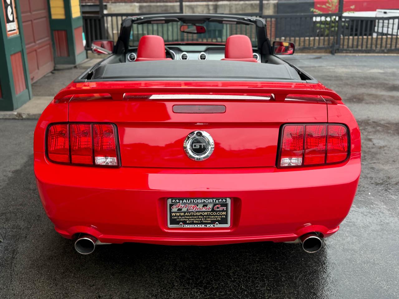 Ford Mustang GT Premium Convertible 2005