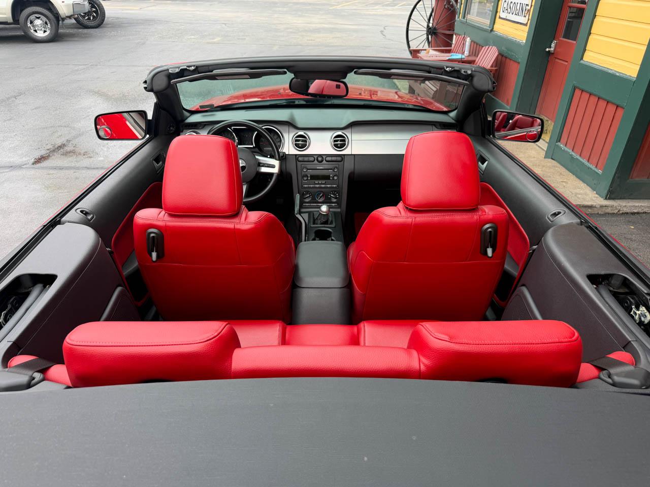 Ford Mustang GT Premium Convertible 2005