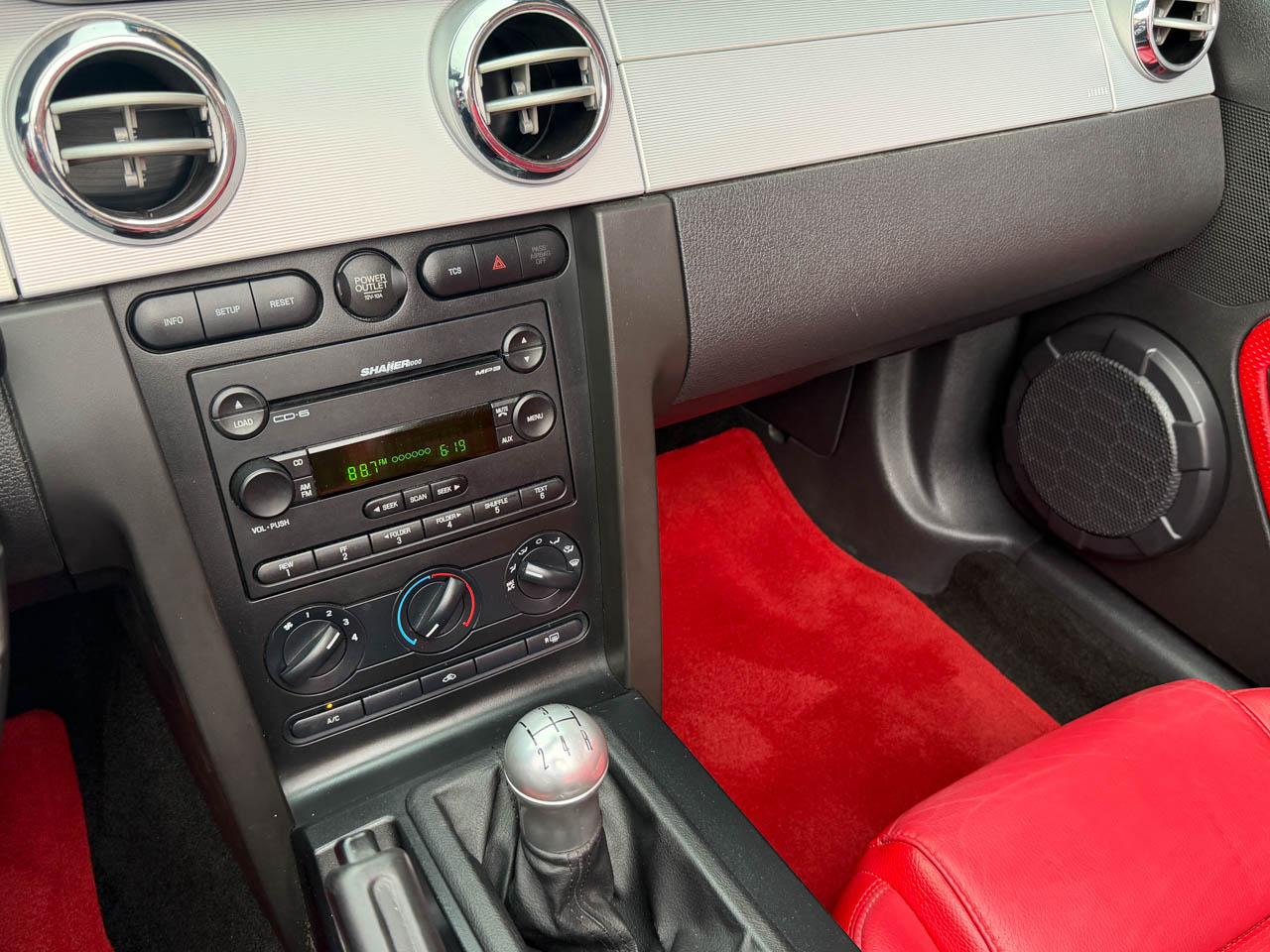 Ford Mustang GT Premium Convertible 2005