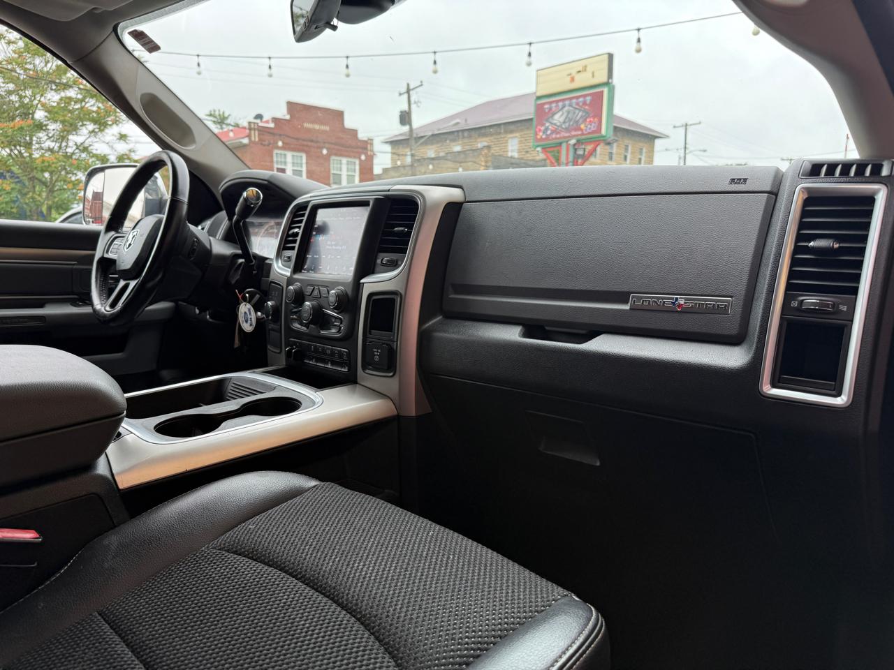 RAM 2500 4WD Crew Cab 149" Big Horn 2018