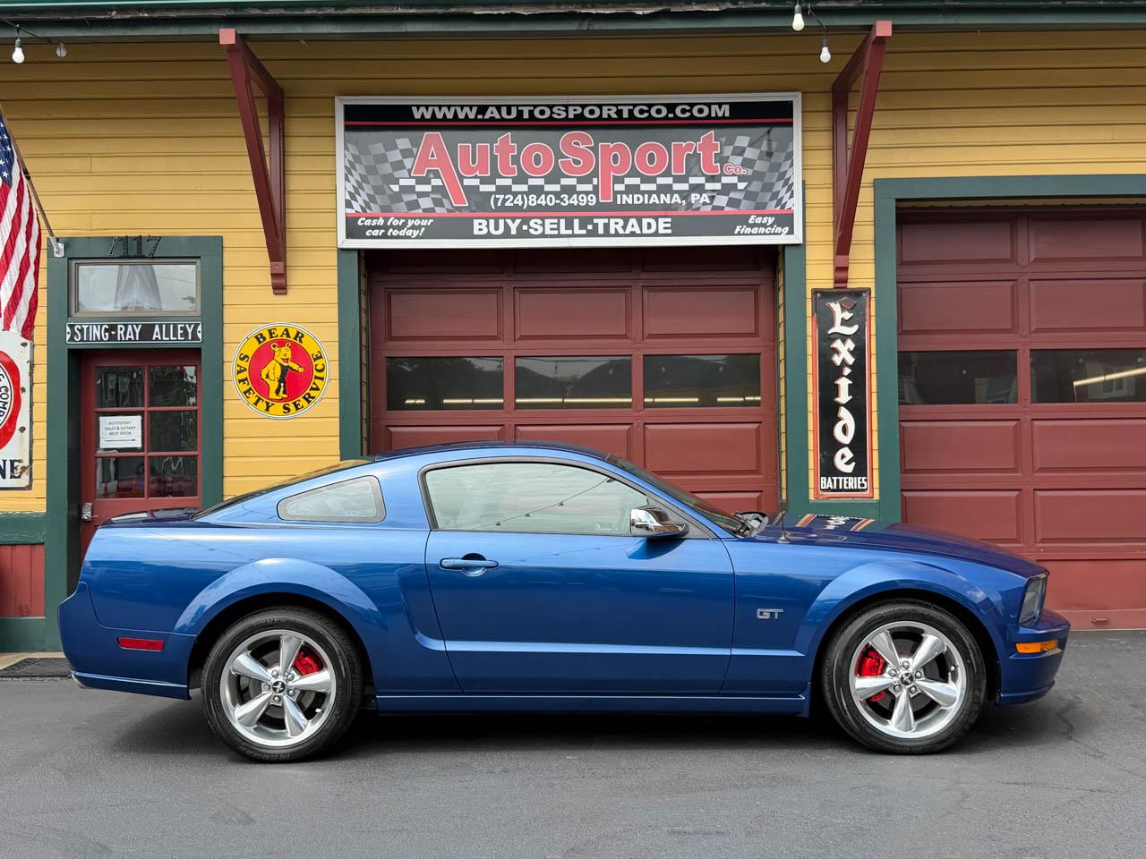 Ford Mustang GT Premium Coupe 2006
