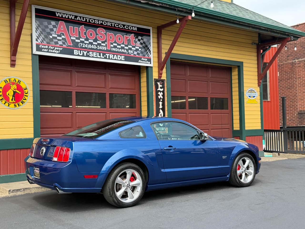 Ford Mustang GT Premium Coupe 2006