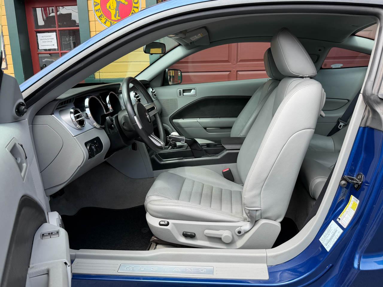 Ford Mustang GT Premium Coupe 2006