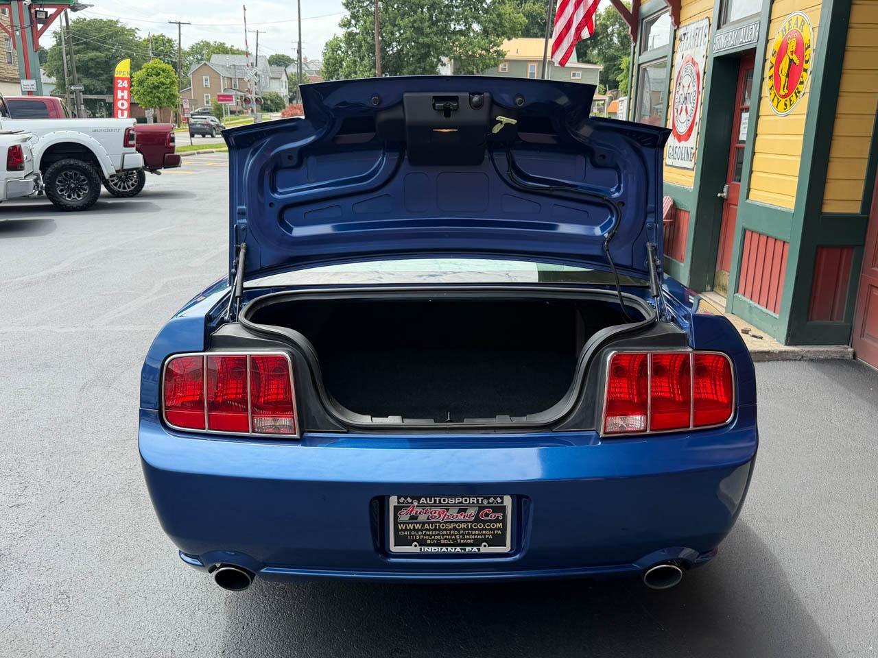 Ford Mustang GT Premium Coupe 2006