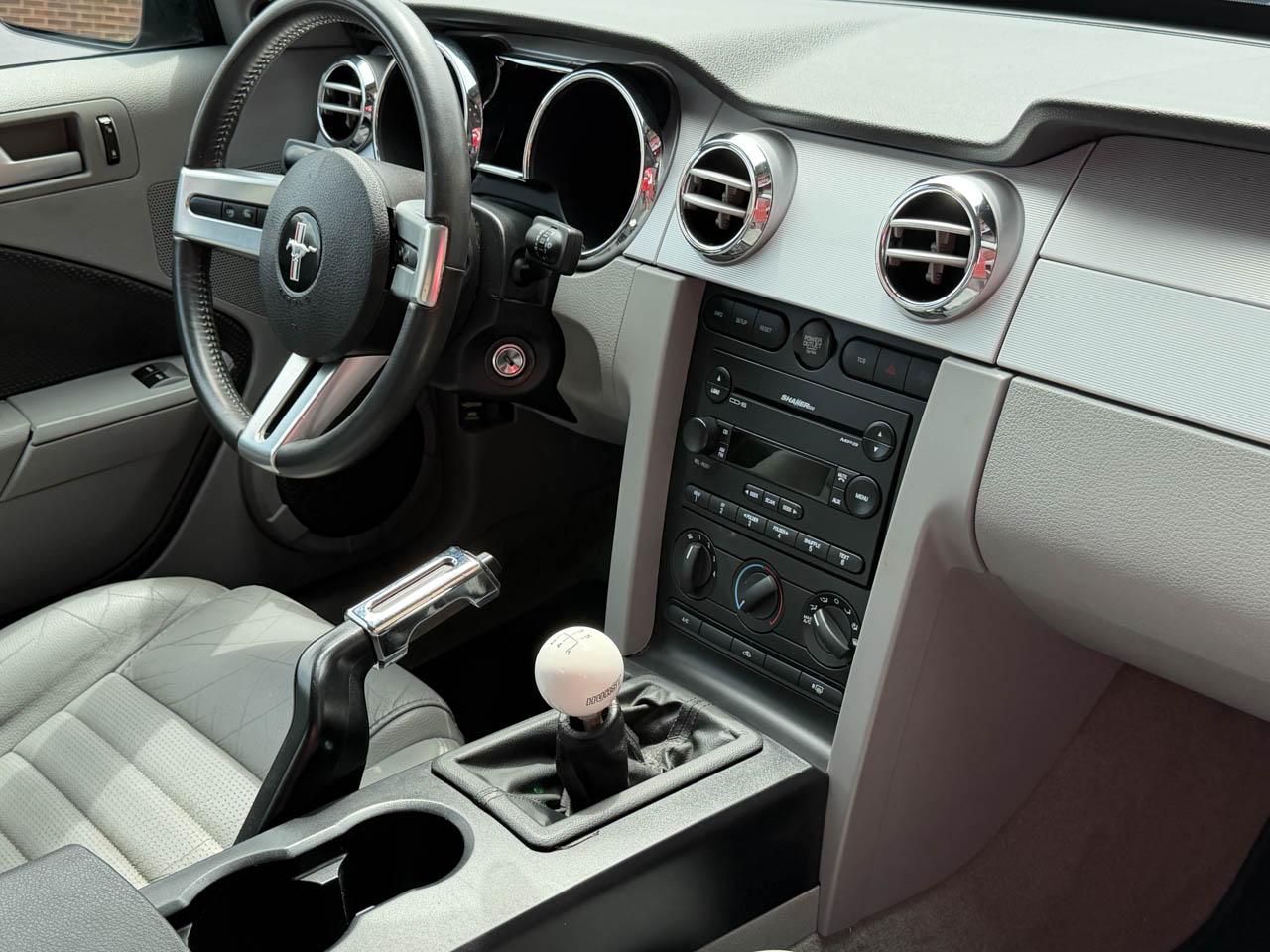 Ford Mustang GT Premium Coupe 2006