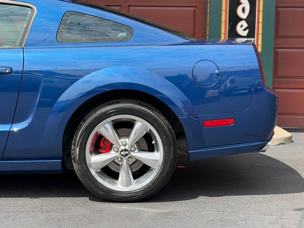 Ford Mustang GT Premium Coupe 2006