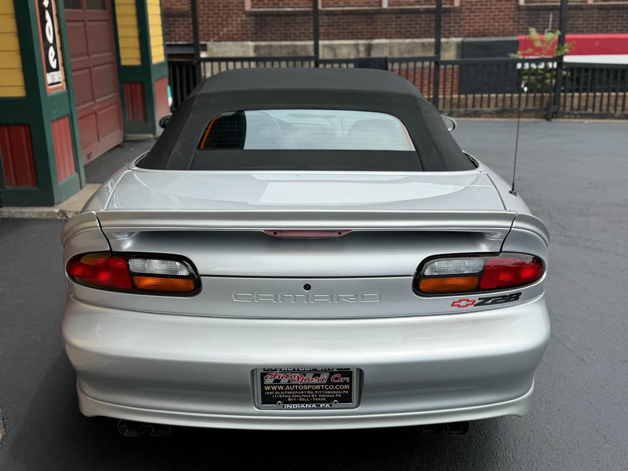 Chevrolet Camaro Z28 CONVERTIBLE 2002