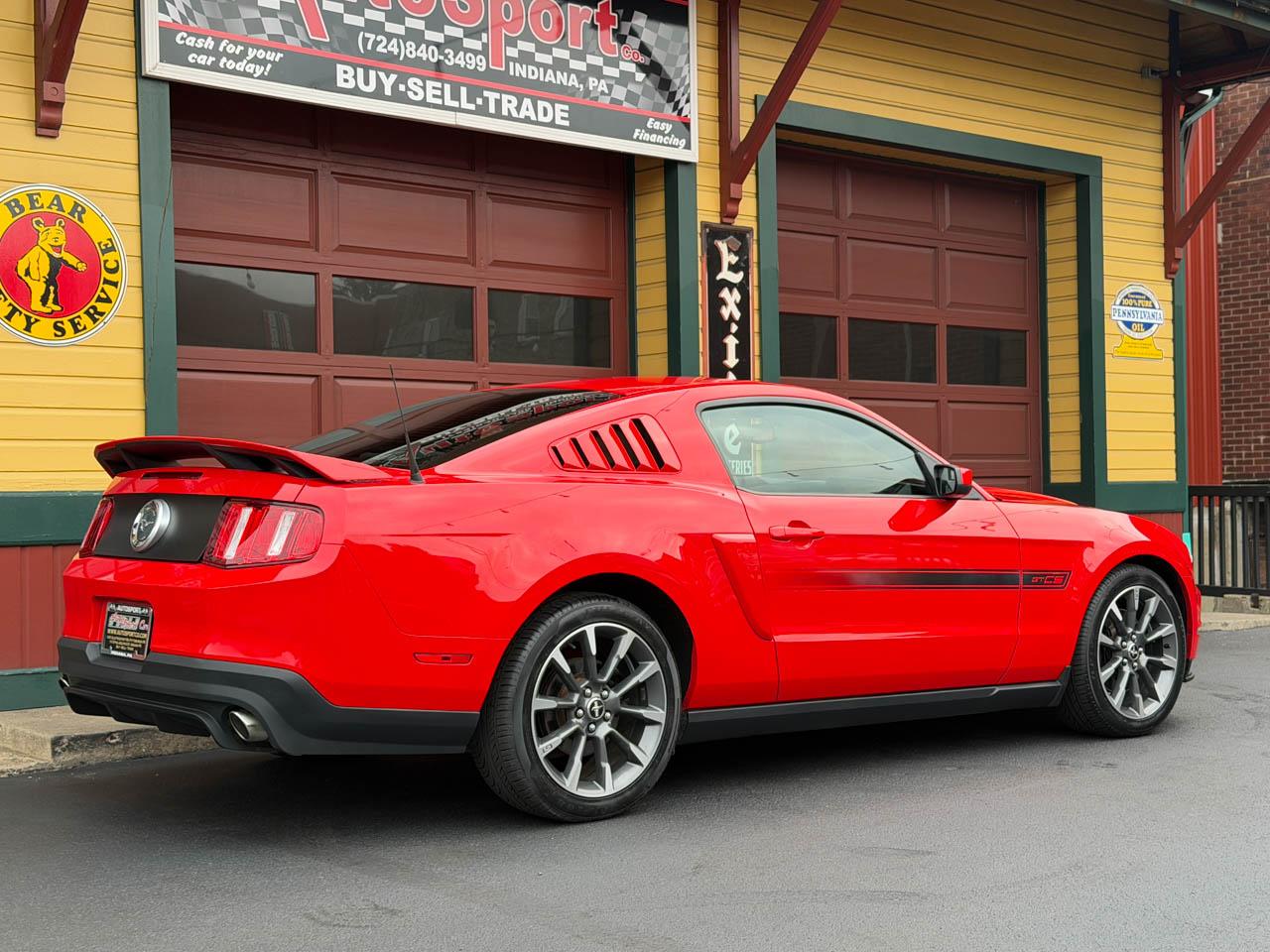 Ford Mustang  2011
