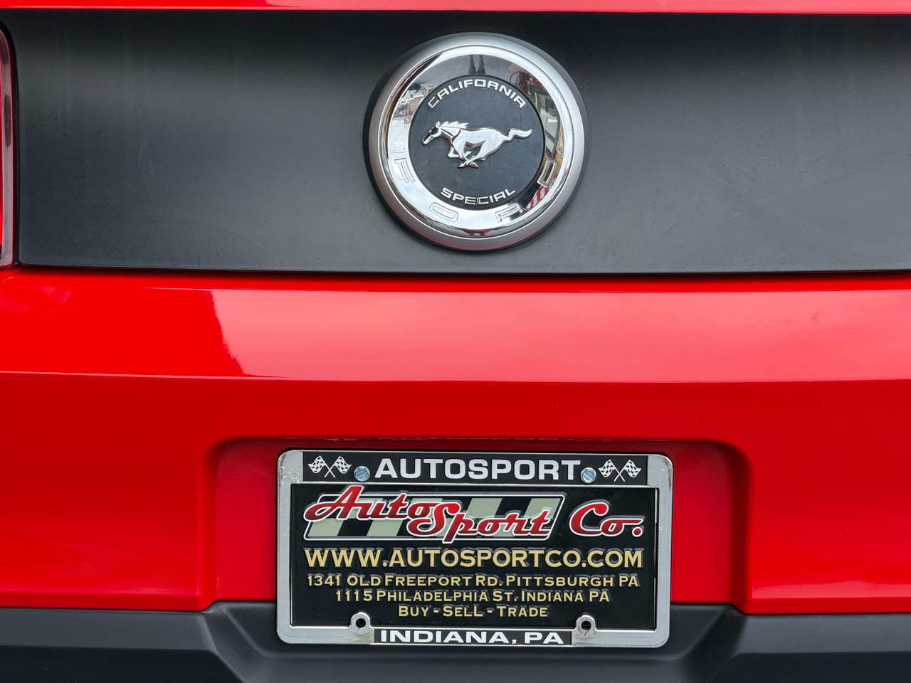 Ford Mustang  2011