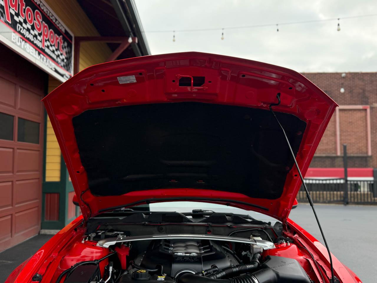 Ford Mustang  2011