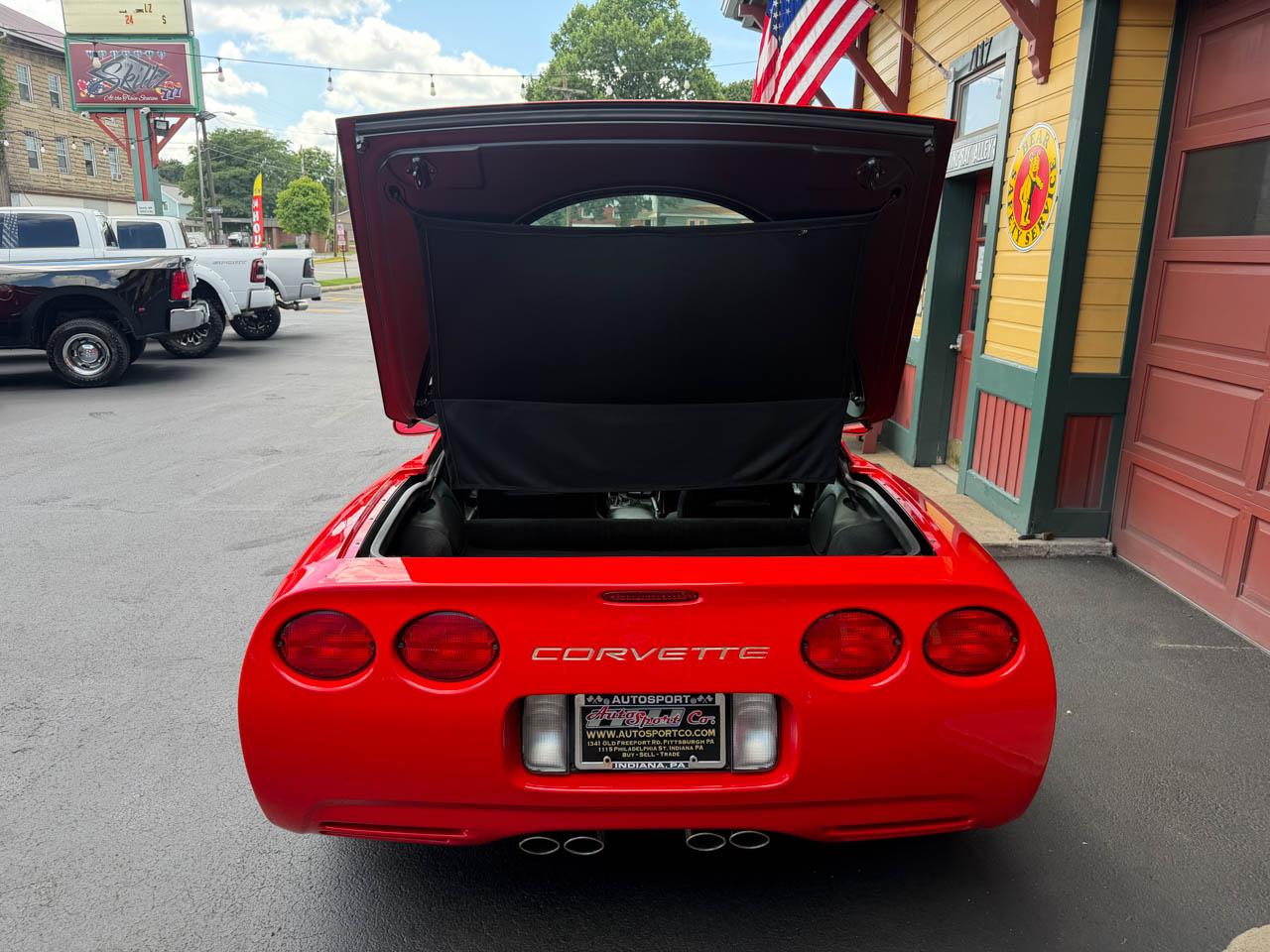 Chevrolet Corvette Coupe 1999