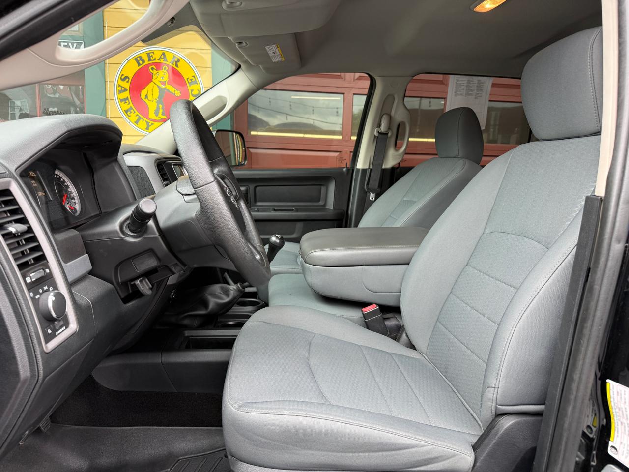 RAM 3500 ST Crew Cab LWB 4WD DRW 2014