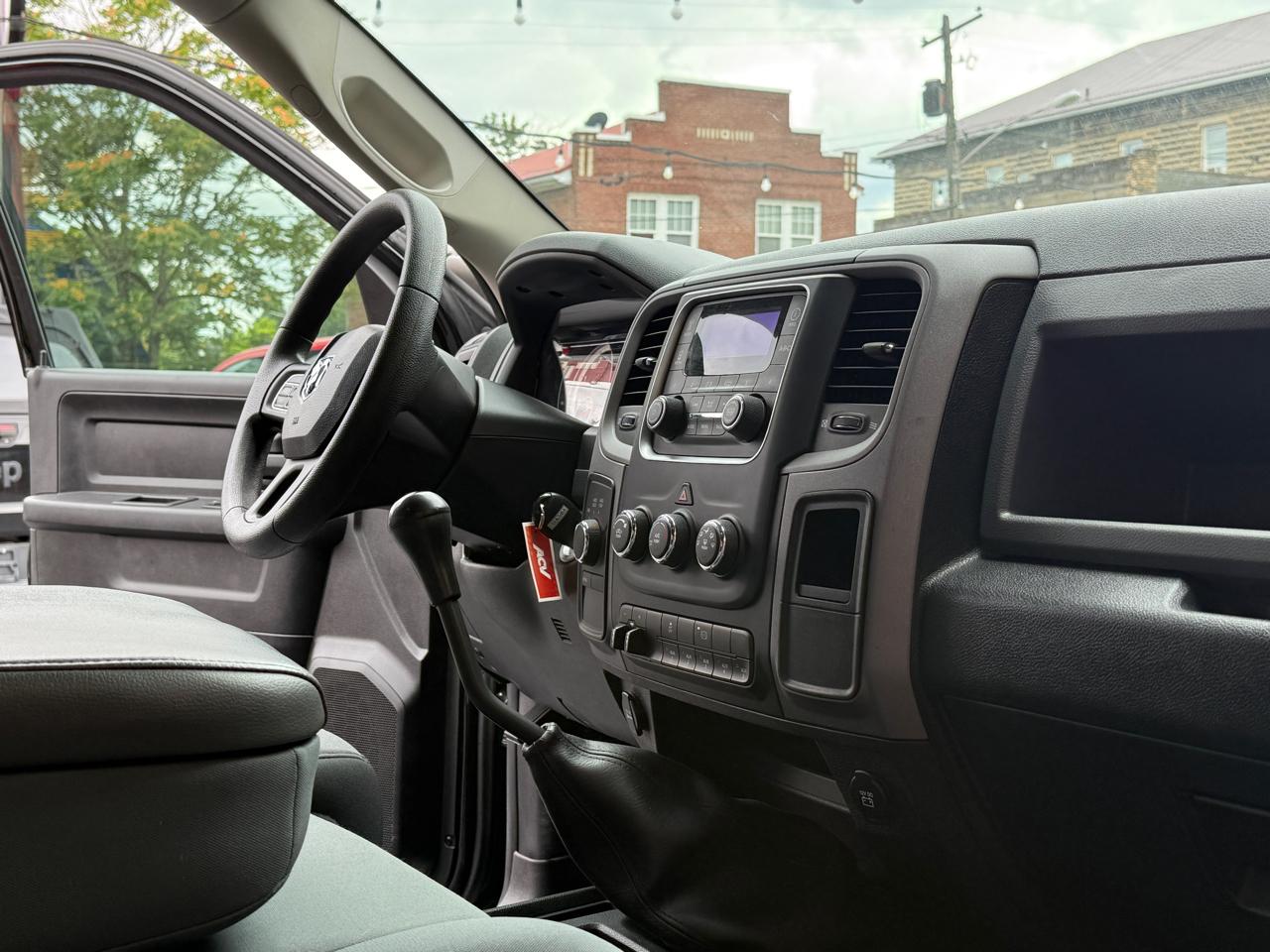 RAM 3500 ST Crew Cab LWB 4WD DRW 2014