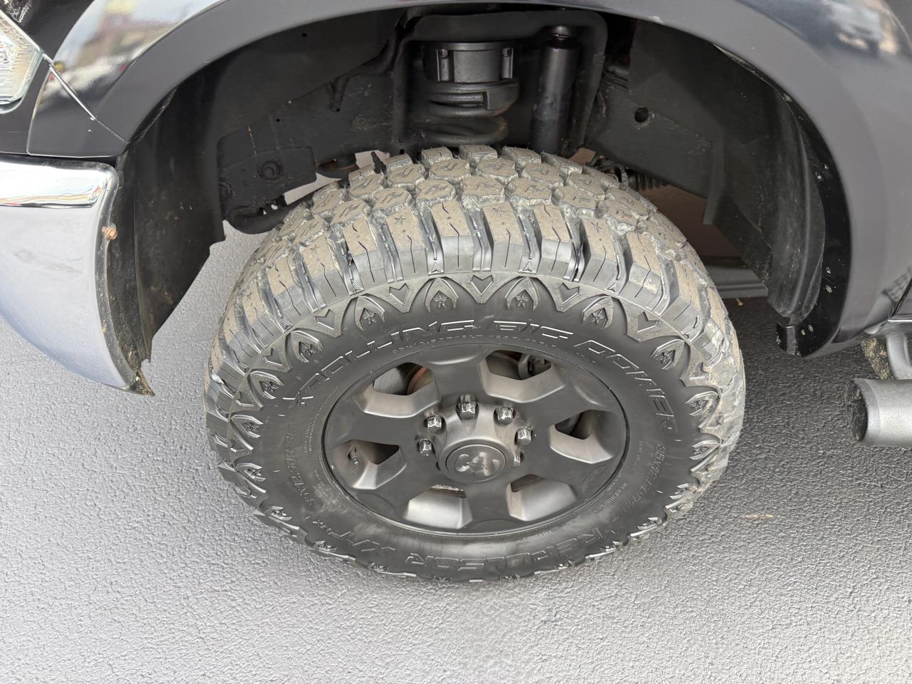 RAM 2500 4WD Mega Cab 160.5" Big Horn 2016
