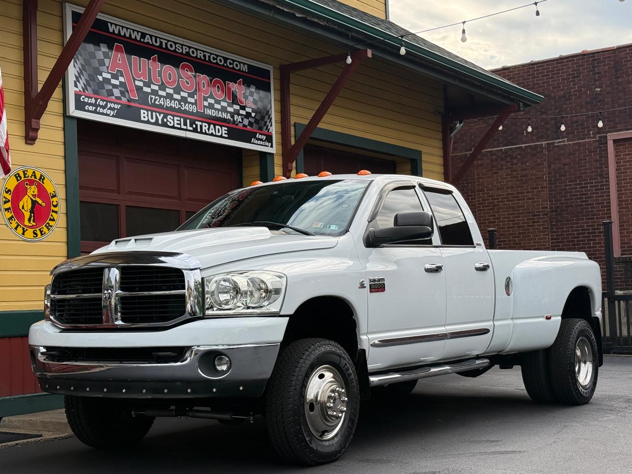 Dodge Ram 3500 4dr Quad Cab 160.5" WB DRW SLT 2009