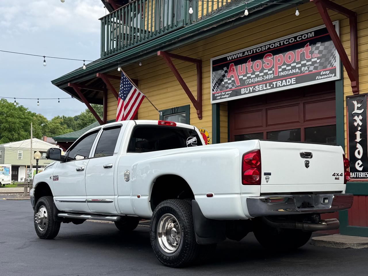 Dodge Ram 3500 4dr Quad Cab 160.5" WB DRW SLT 2009