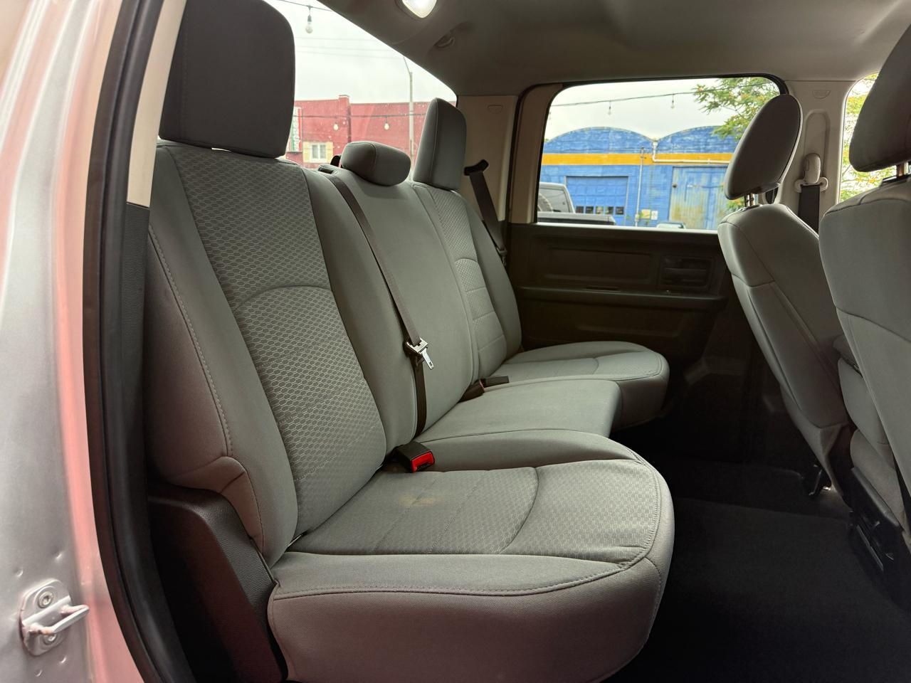 RAM 3500 ST Crew Cab SWB 4WD 2014