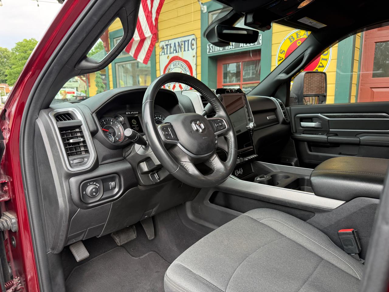 RAM 2500 Big Horn 4WD 2024