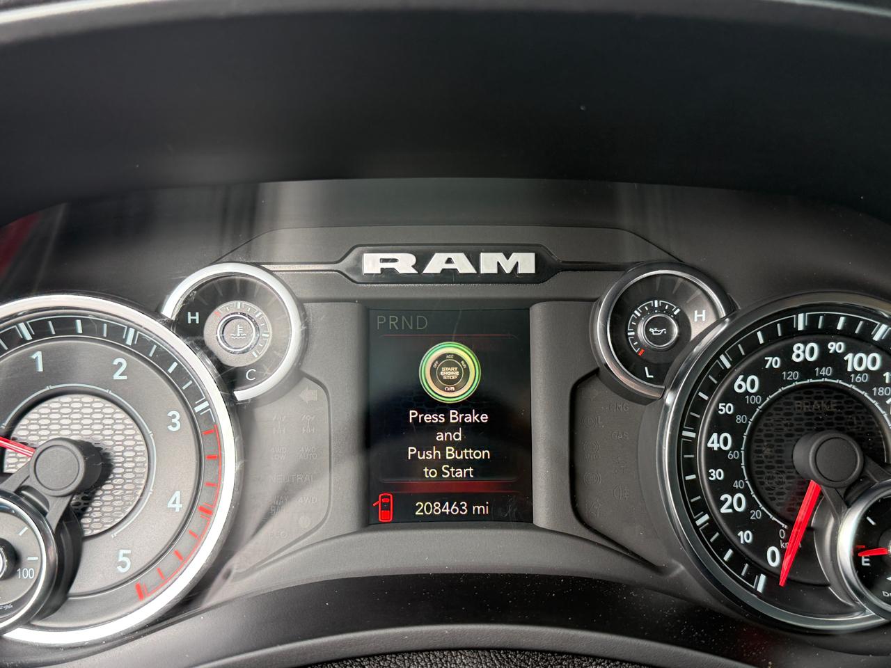 RAM 2500 Big Horn 4WD 2024