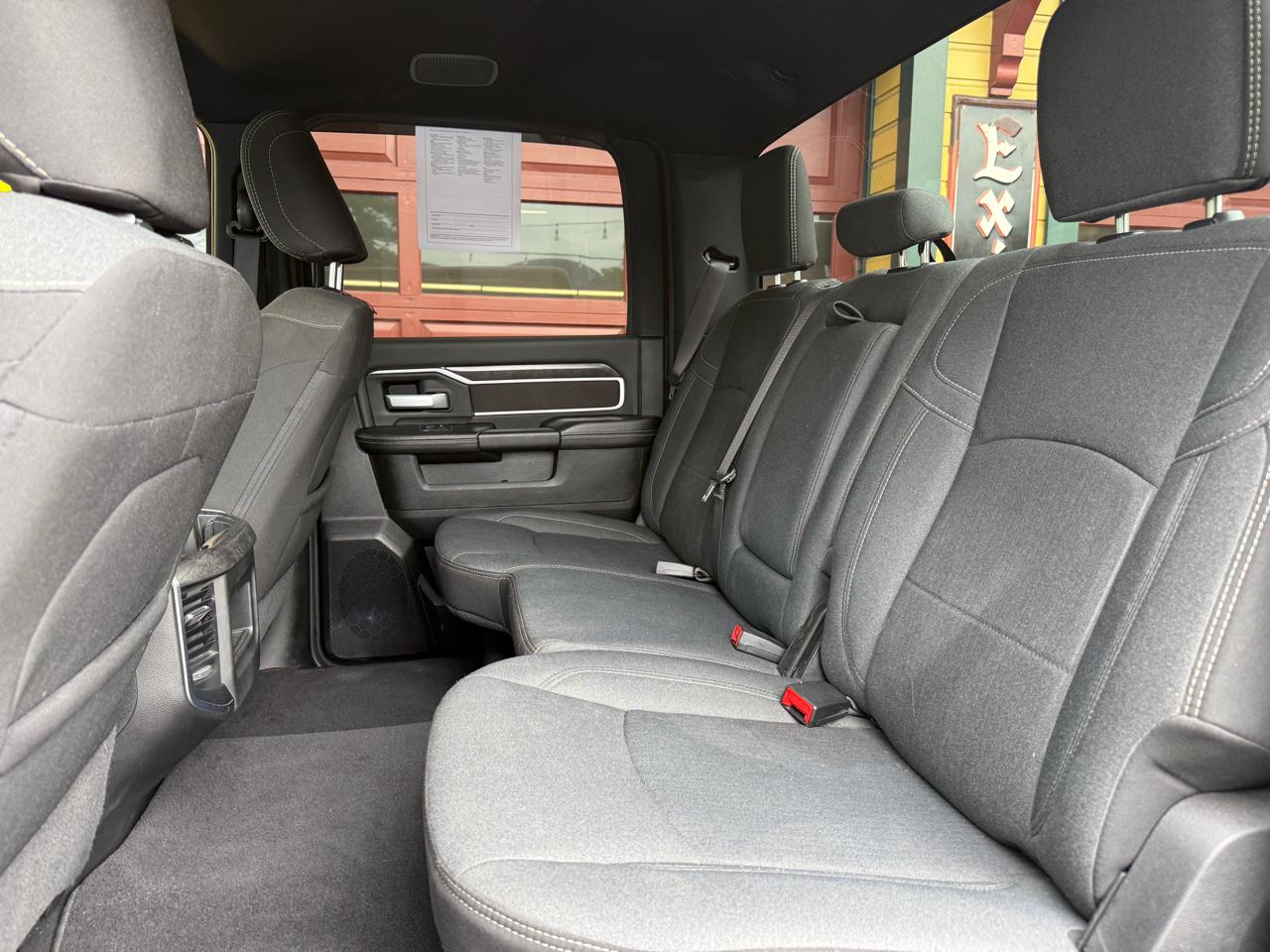 RAM 2500 Big Horn 4WD 2024