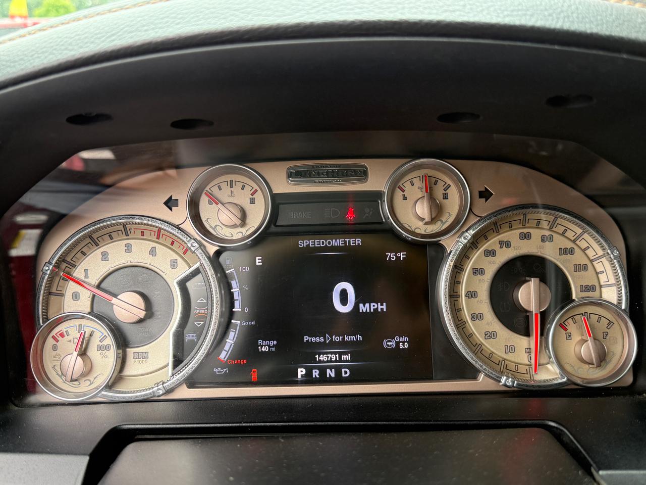 RAM 2500 Longhorn Crew Cab LWB 4WD 2016