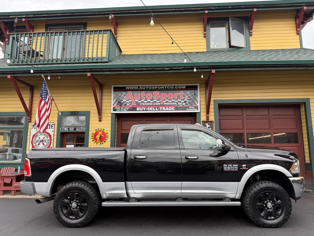 RAM 2500 Laramie Crew Cab SWB 4WD 2016