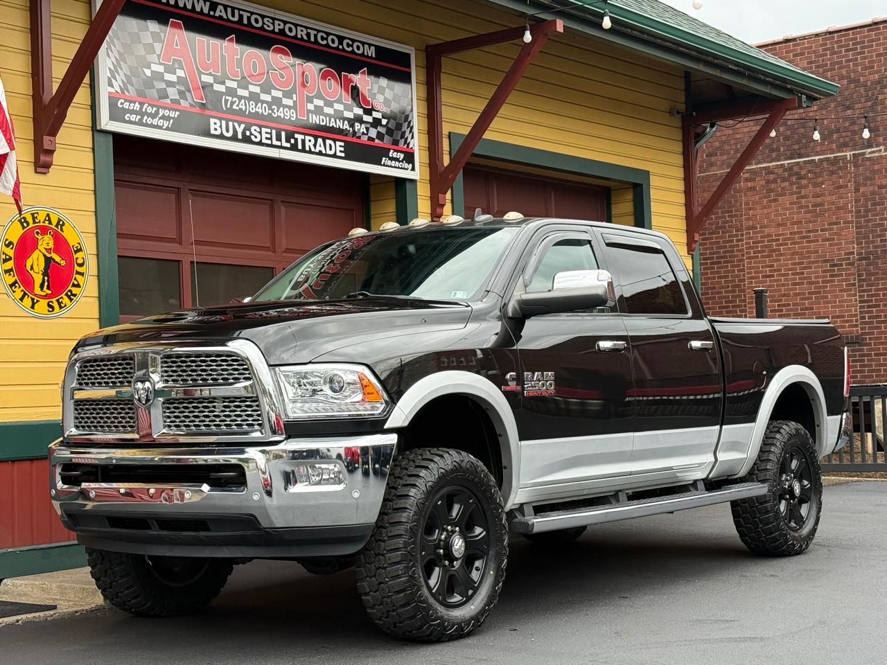 RAM 2500 Laramie Crew Cab SWB 4WD 2016