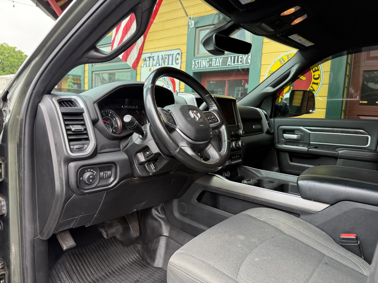 RAM 3500 Big Horn Crew Cab LWB 4WD 2020