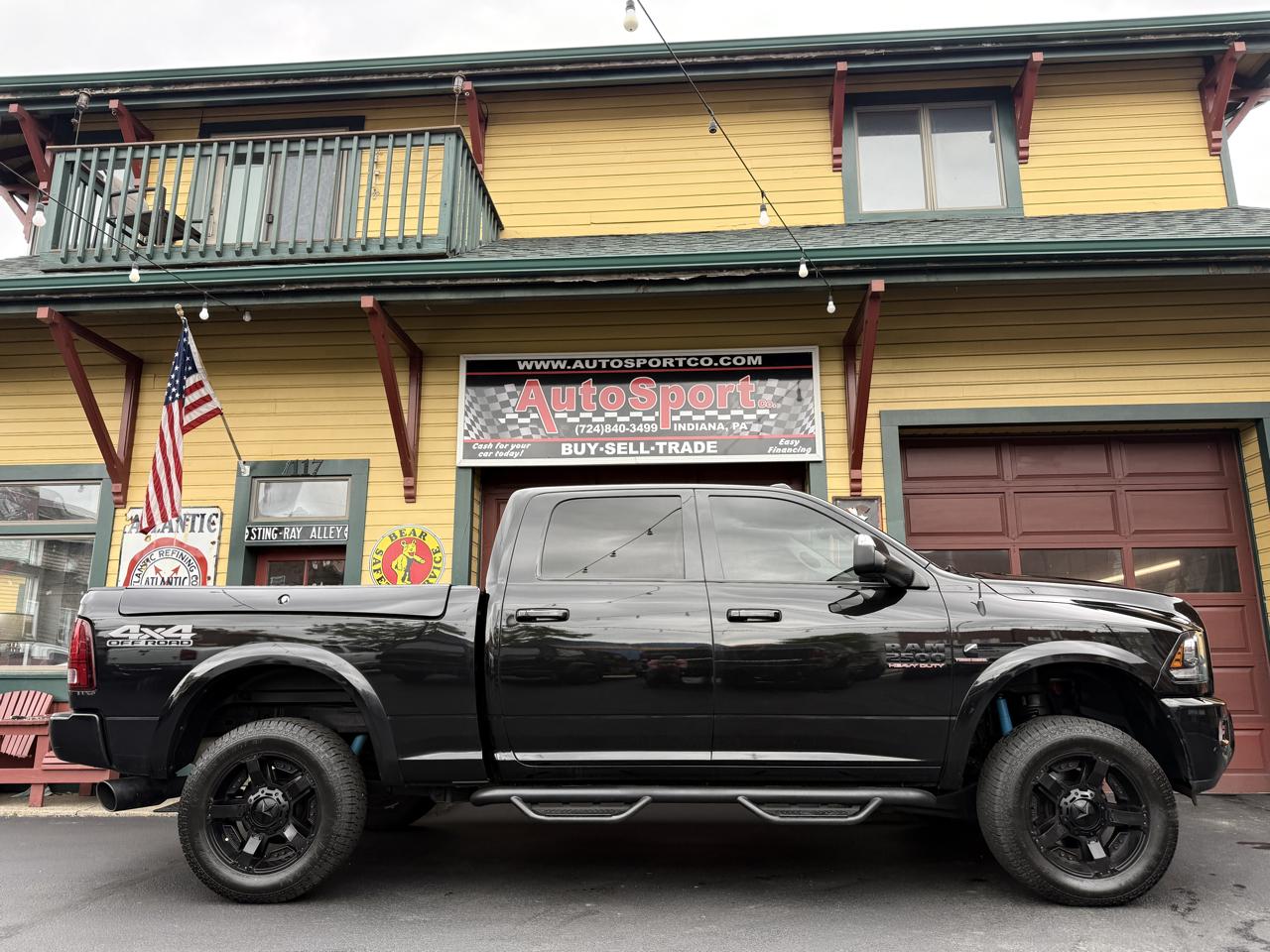 RAM 2500 Laramie Crew Cab SWB 4WD 2017
